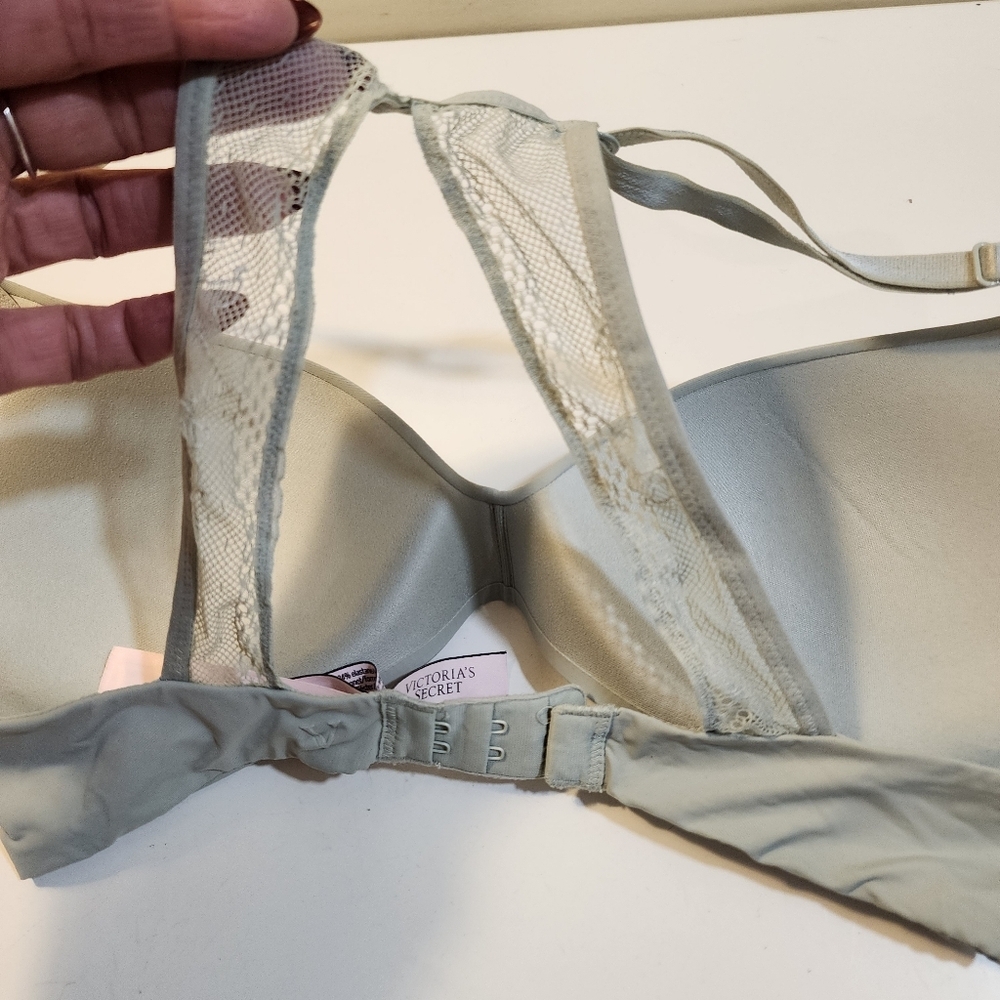 Victoria's Secret Sage Green Seamless Racerback T-Shirt Bra 32C - Picture 9 of 9
